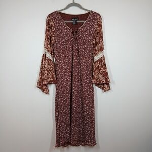 Mint Julep Dress Women 7/8 Burgundy Floral Boho Bell Sleeve Cottagecore